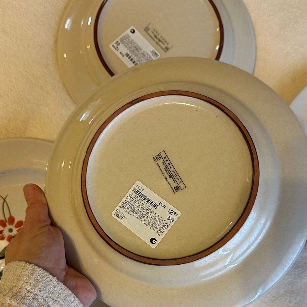 ZARA HOME Floral Dinner Plates Set of 4 - Picture 3 of 5